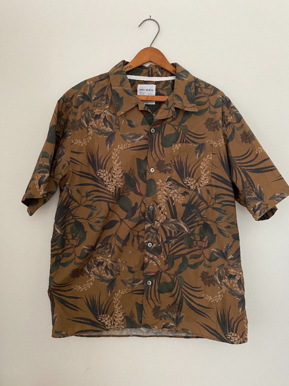 norse project carsten print shirt - russet short sleeve button up size medium